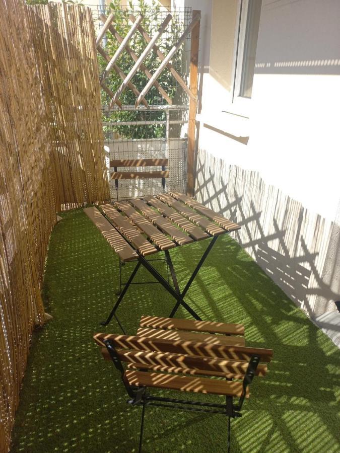 Appartamento superbe T2 avec parking privé Agen Esterno foto