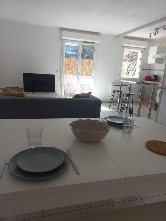 Appartamento superbe T2 avec parking privé Agen Esterno foto