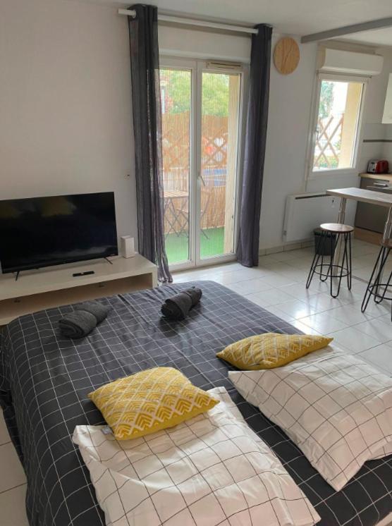 Appartamento superbe T2 avec parking privé Agen Esterno foto